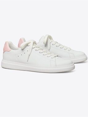 NEW Tory Burch Howell Court Sneaker in Titanium White / Petunia Pink, Size 10M